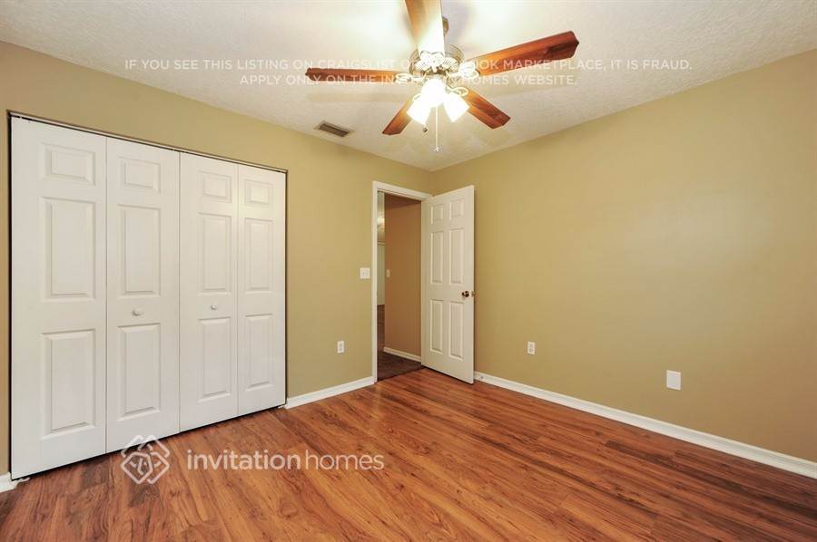 Building Photo - 8008 55th St E