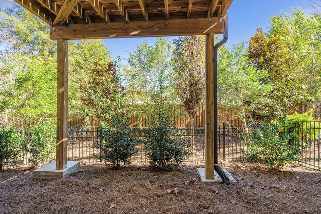 Building Photo - East Of Main - Downtown Alpharetta