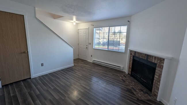 Primary Photo - 115 124th St SE