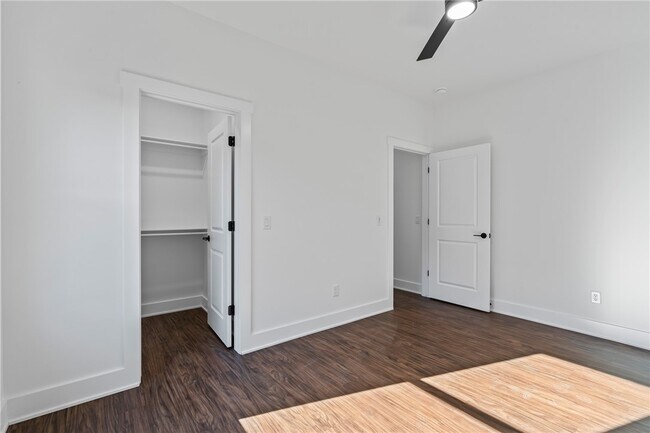 Building Photo - 90 Watson Ln