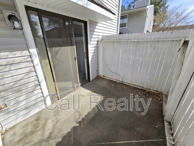 Building Photo - 8516 N Mayfair St