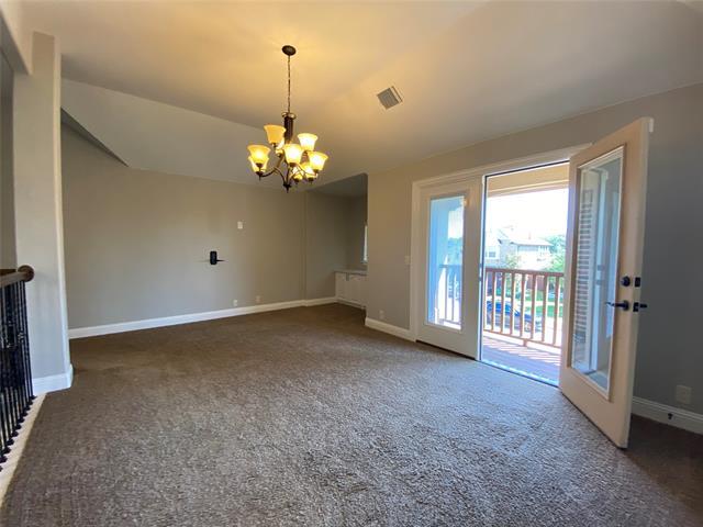 Building Photo - 2425 Lynbridge Dr