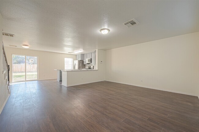 Building Photo - 19839 Rustic Lake Ln