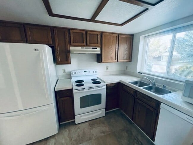 Building Photo - 4205 Perro Ln