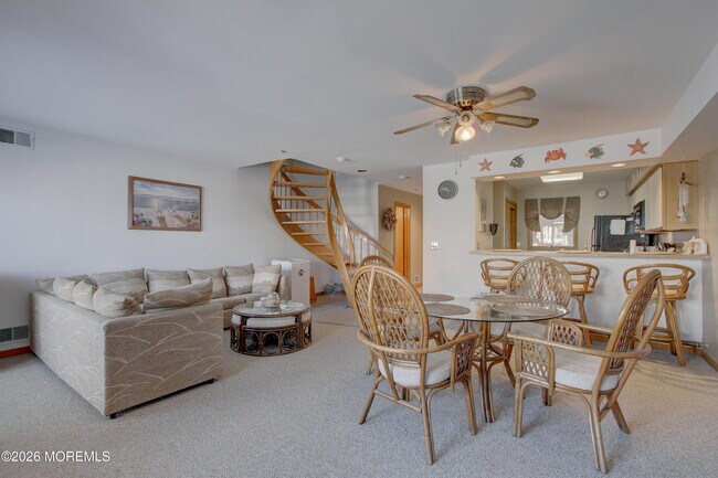 Building Photo - 900 Ocean Ave