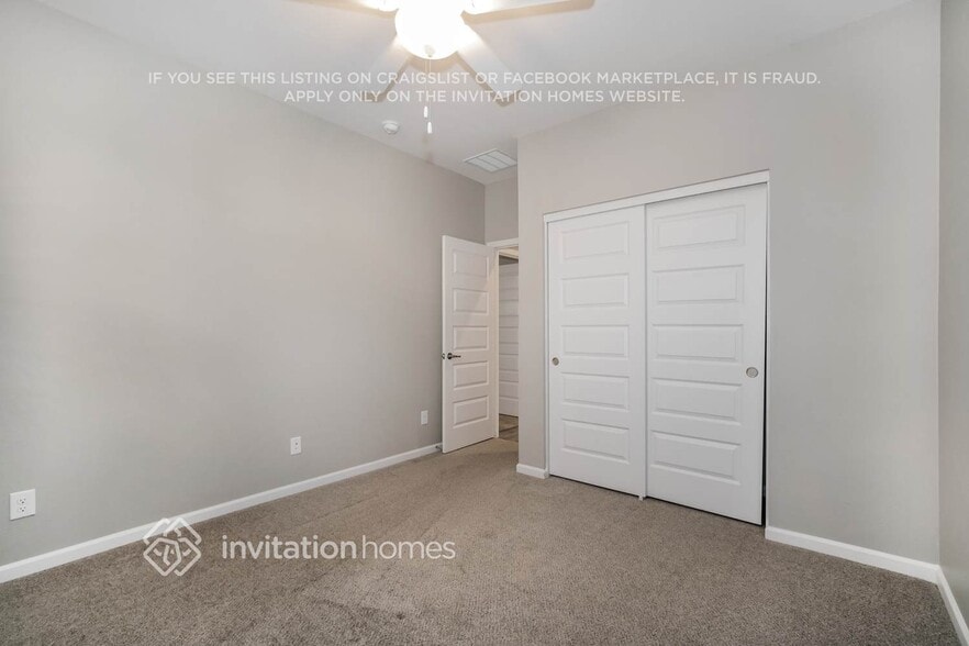 Building Photo - 18931 W Pasadena Ave