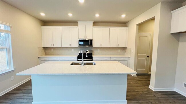 Building Photo - 6056 Hickory Crk Ct