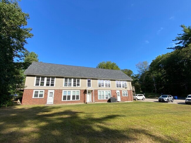 Primary Photo - 12 Cedar St