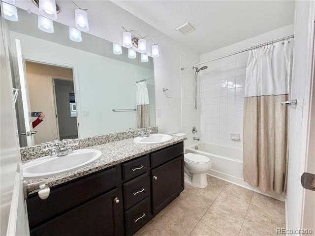 Building Photo - 11056 Hayloft St