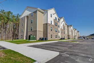 Building Photo - Tate Commons