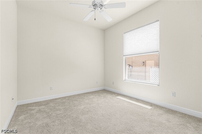 Building Photo - 2822 SW 49th Terrace