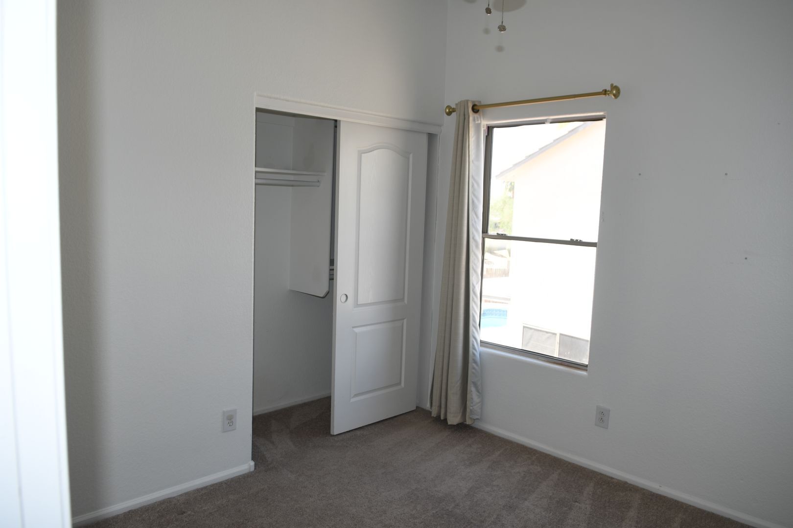 Building Photo - 16025 W Diamond St