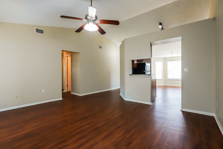 Building Photo - 1757 Tarah Trace Dr