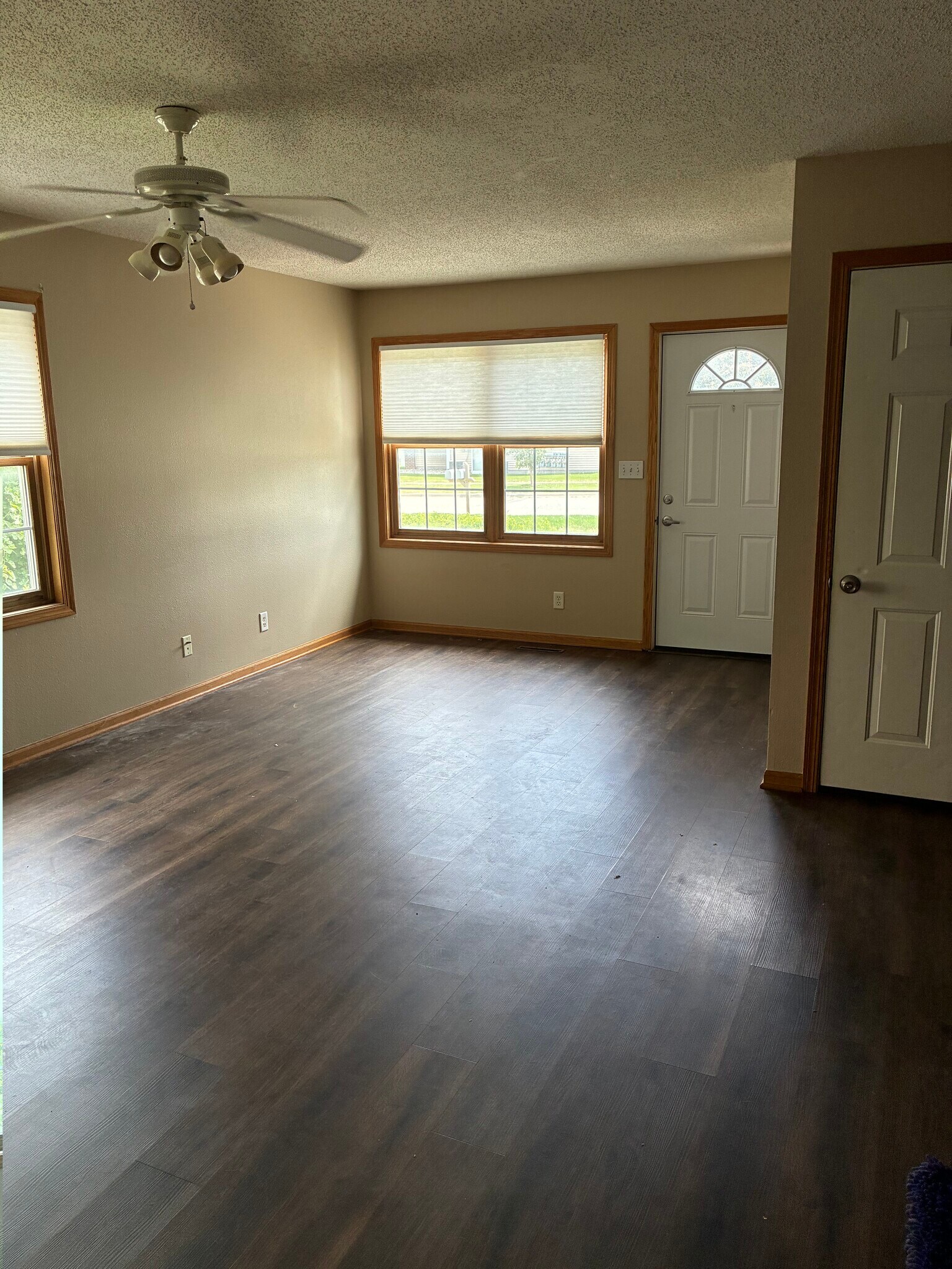 Building Photo - 4541 Twain Cir