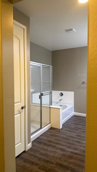 Building Photo - 13603 W Remuda Dr