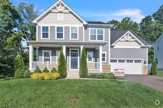Building Photo - Like New Single-Family on Private Lot