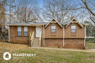 Building Photo - 5057 Oak Leaf Cir