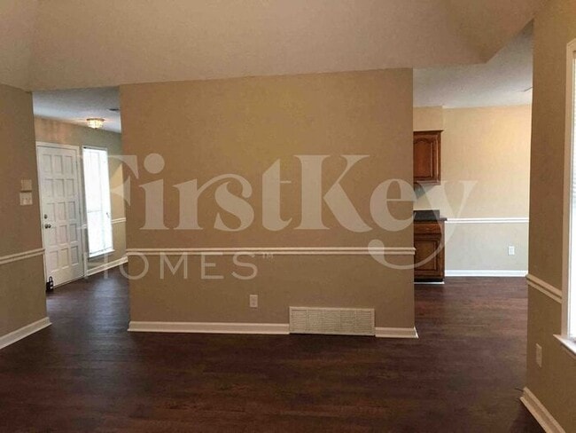 Building Photo - 6577 Cross Oak Dr