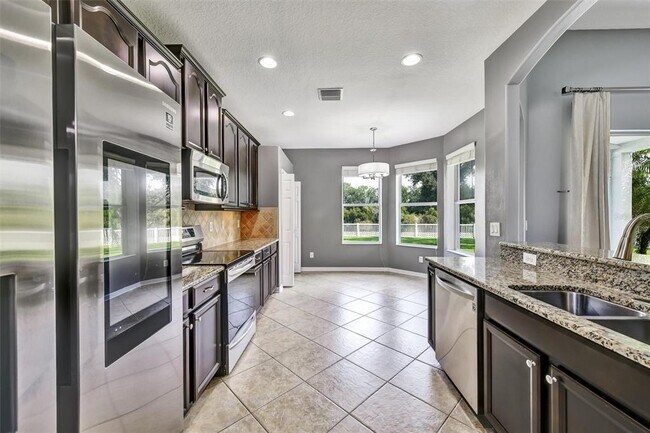 Building Photo - 7514 Forest Mere Dr