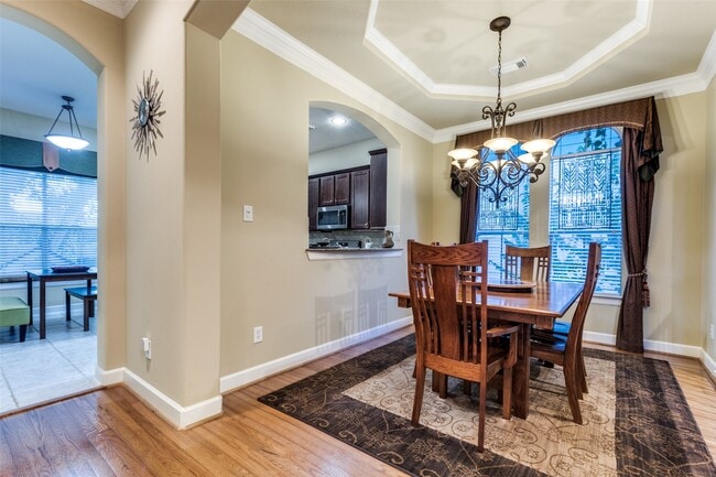 Building Photo - 4512 Rose St