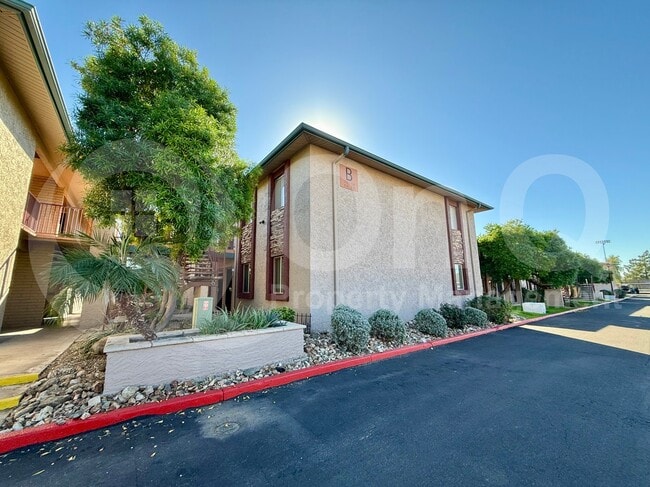 Building Photo - 4354 N 82nd St