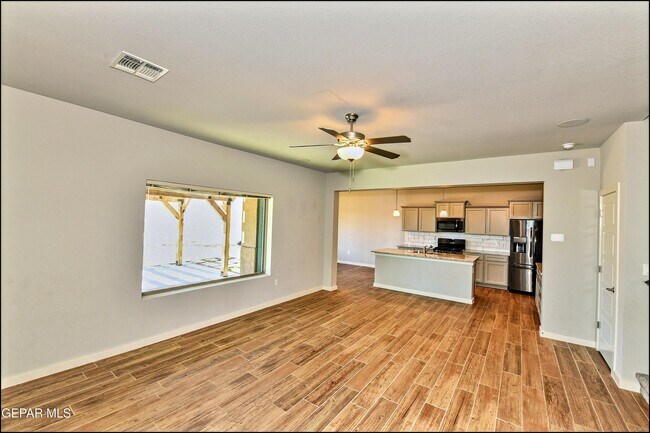 Building Photo - 6952 Black Mesquite Dr