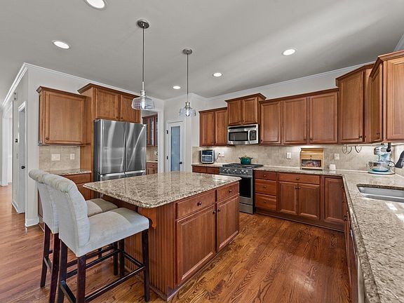 Building Photo - Build Equity While Leasing - Lease and Own...