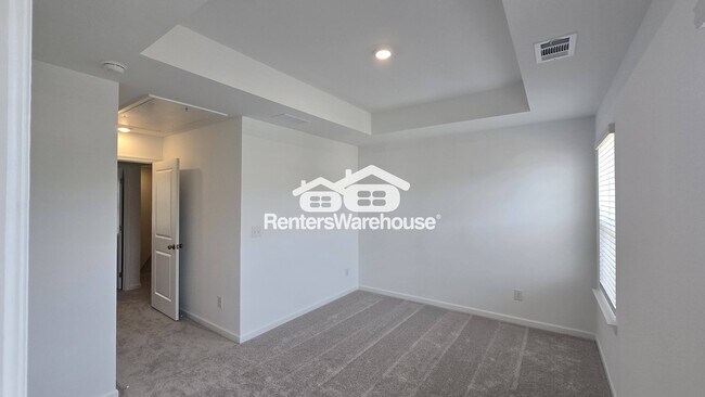 Building Photo - 6137 Wayburn St
