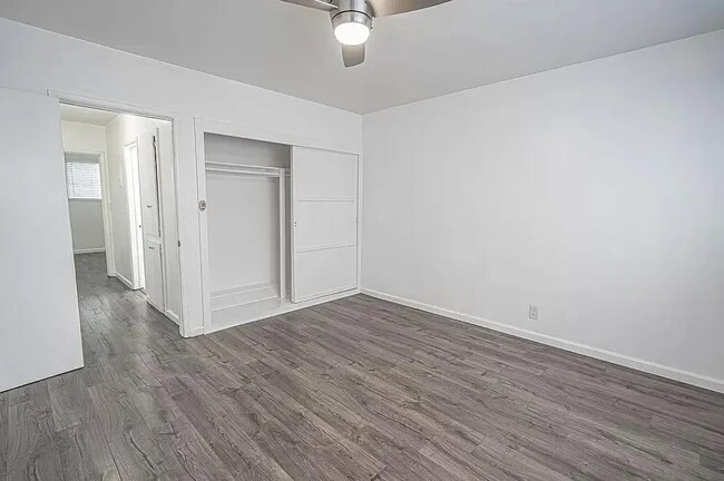 Building Photo - 3213 Bartdon Ave