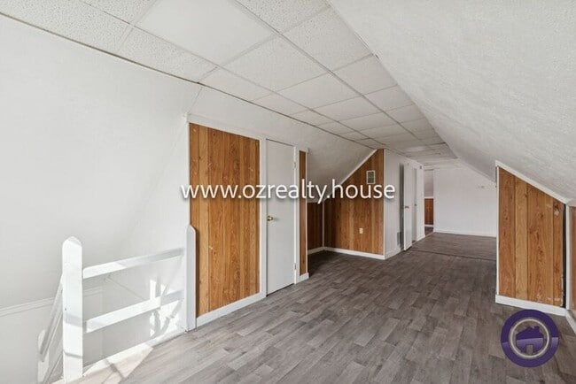 Building Photo - 322 Euclid Ave