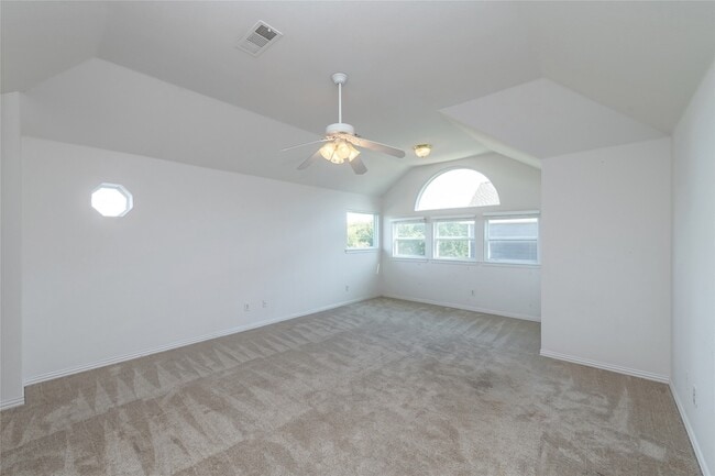 Building Photo - 2318 Balleybrooke Dr