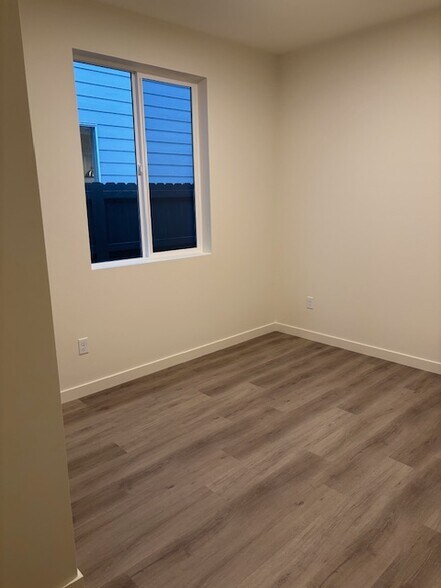 Bedroom 2 - 1915 NW 18th Ave