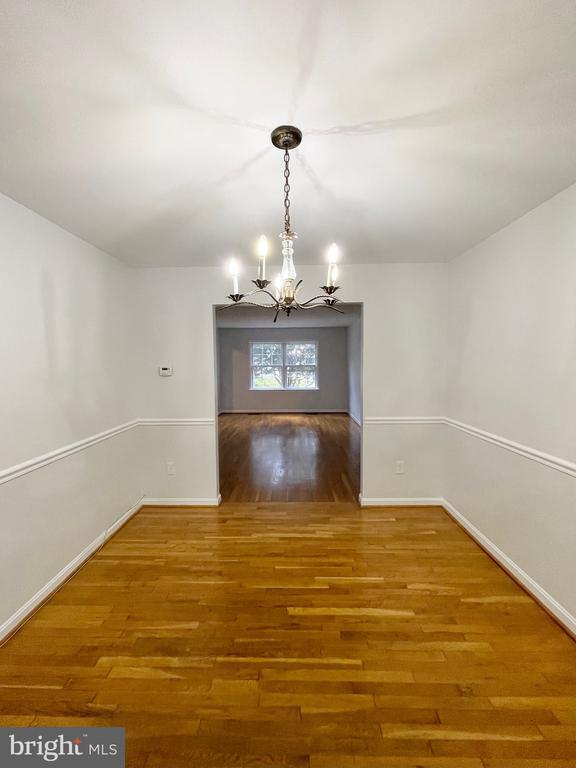 Building Photo - 1556 Bruton Ct