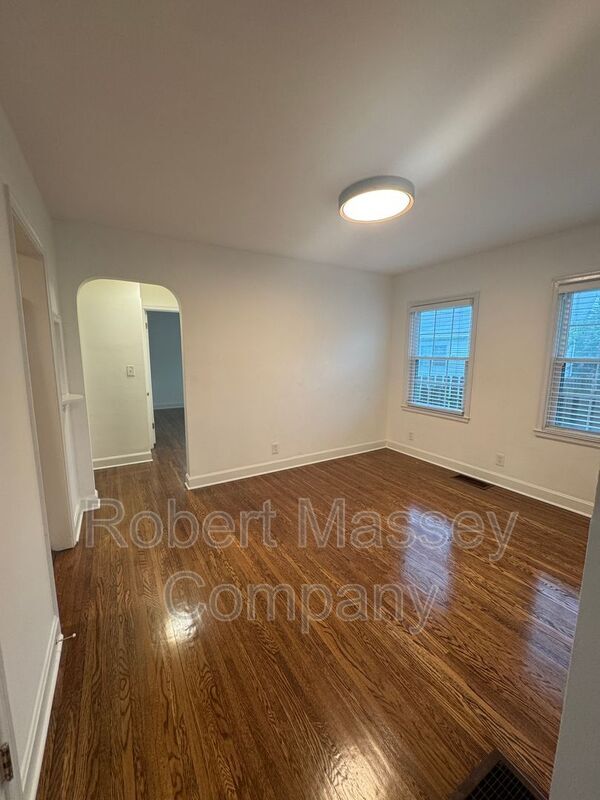 Building Photo - 4109 Winchester Rd