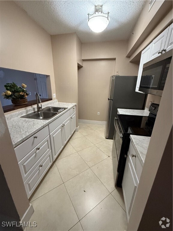 Building Photo - 1235 Reserve Way
