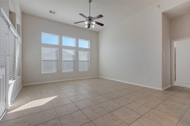 Building Photo - 2403 Snowy Egret Drive