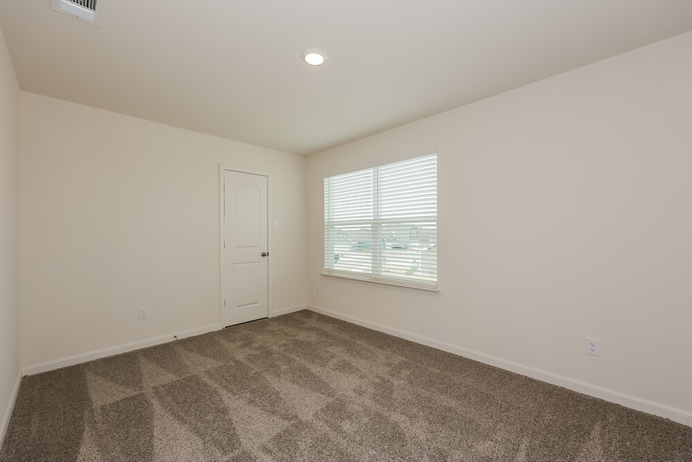 Building Photo - 9609 Klondike Dr