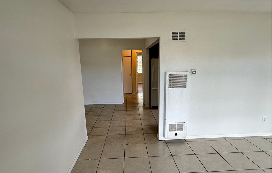 Building Photo - 3171 Luna Ave