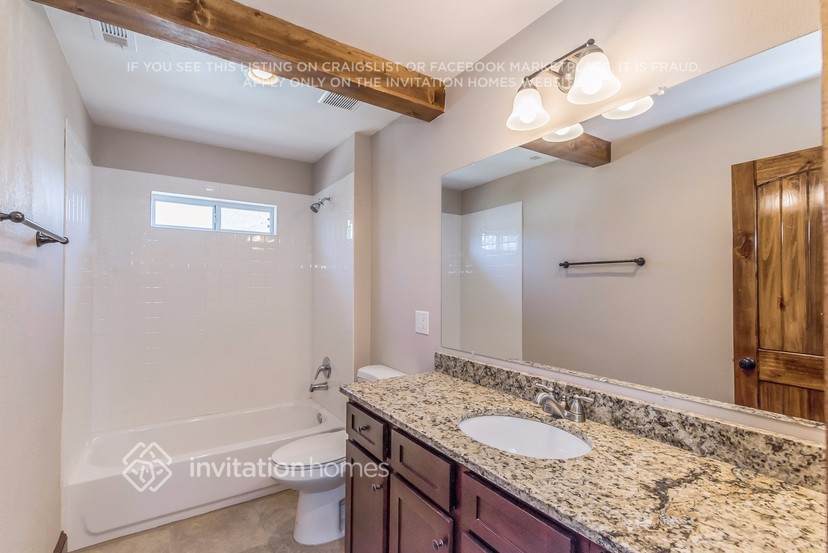 Building Photo - 6223 Spring Lake Dr