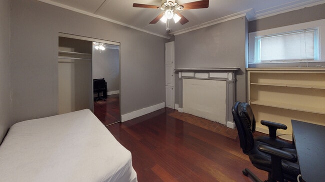 Building Photo - 1406 E Genesee St