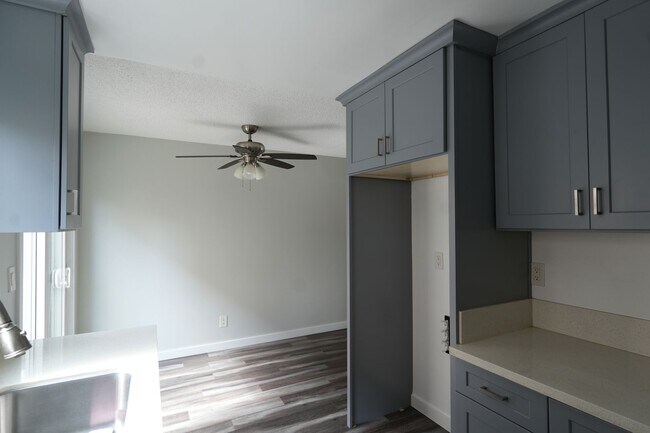 Building Photo - 5309 Boswell Pl