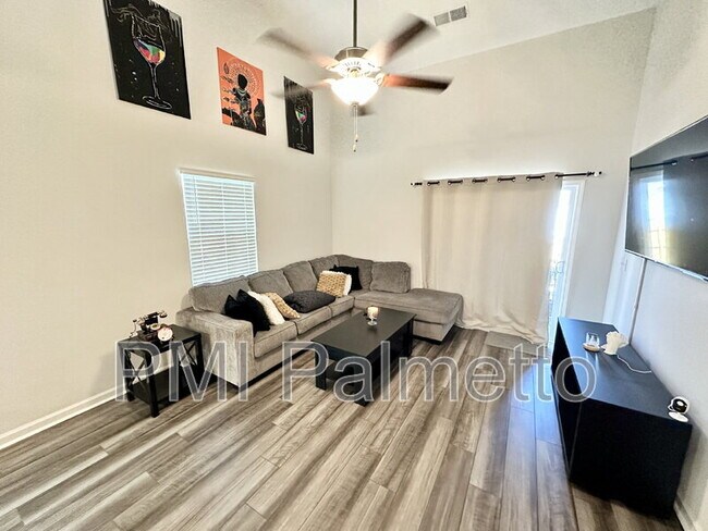 Building Photo - 409 Eclipse Ln