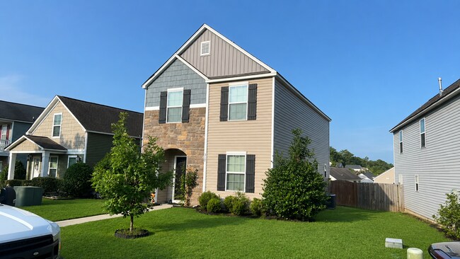 Building Photo - Spacious two-story home located in the desirable Rabons Farm community - Coming Soon!