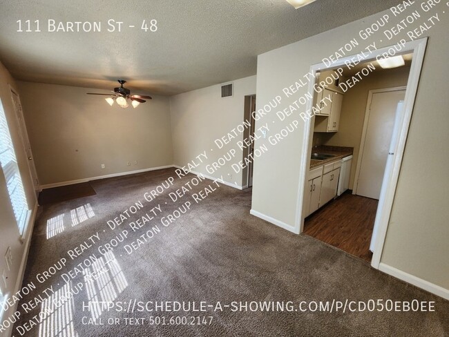 Building Photo - Welcome Home to Barton Oaks Apartments #48...