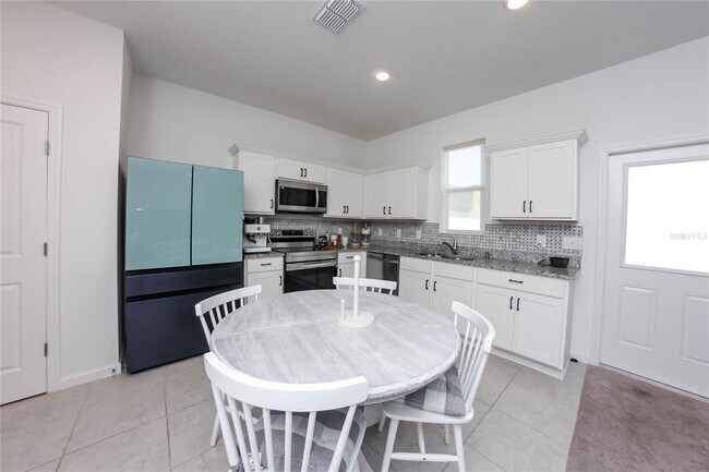 Building Photo - 1802 Sundance Chase Rd