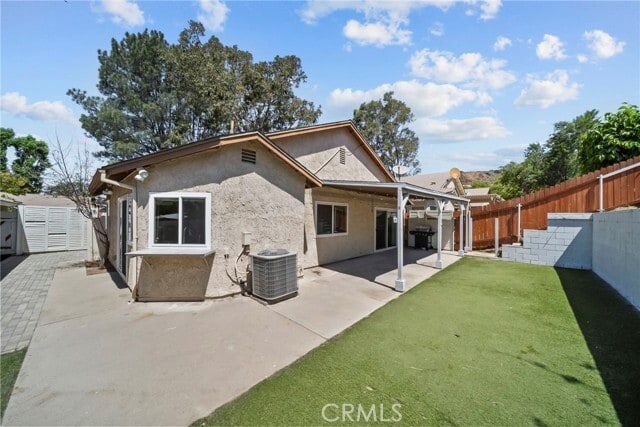 Building Photo - 14071 Fenton Ln