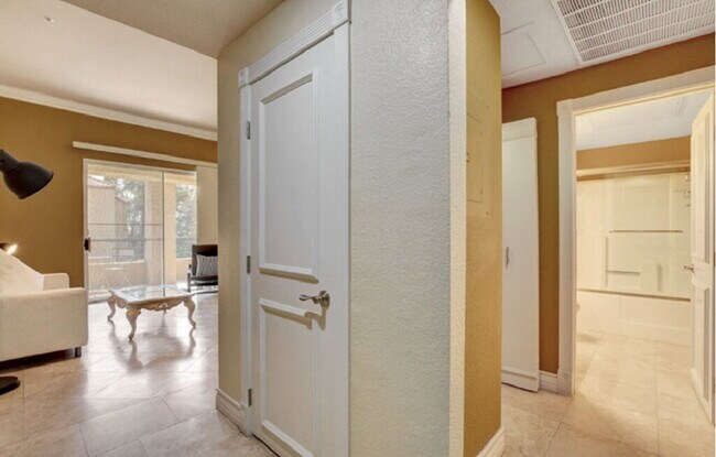 Building Photo - Luxury 1-Bedroom Rental in Guard-Gated Meridian – Walk to the Strip!