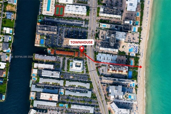 Building Photo - 2065 S Ocean Dr
