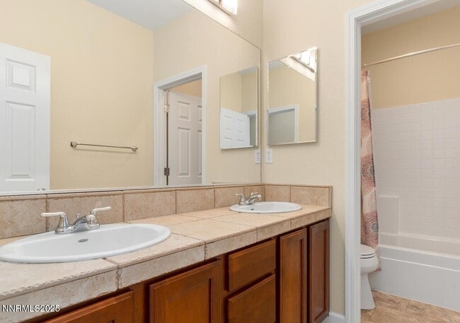 Building Photo - 7735 Peavine Shadow Ct