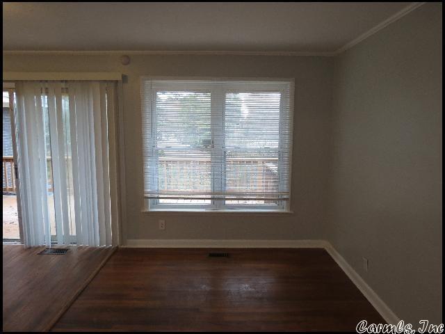 Building Photo - 52 Rosemont Dr